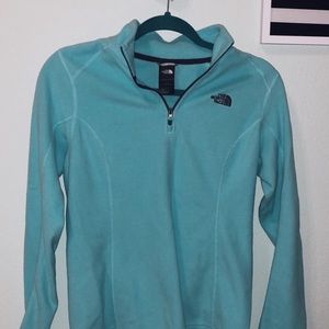 north face sweatshirt size S (never worn)